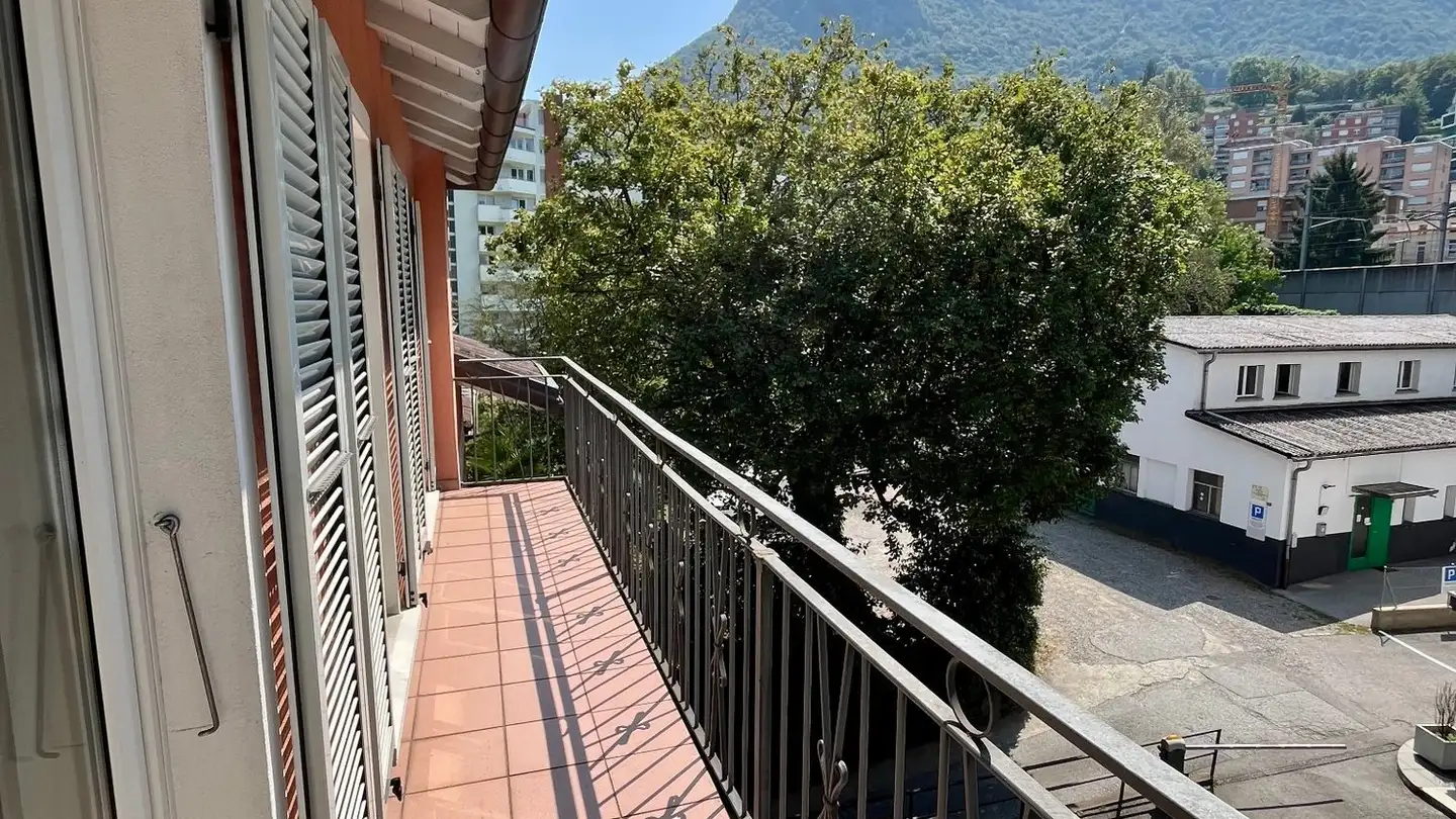 Appartamento in affitto - Via Franco Zorzi, 6900 Paradiso - Foto 3