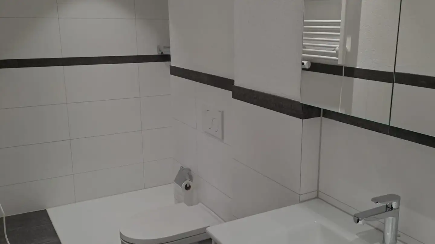 Appartamento in affitto - Via Principala 40, 7137 Flond - Foto 2