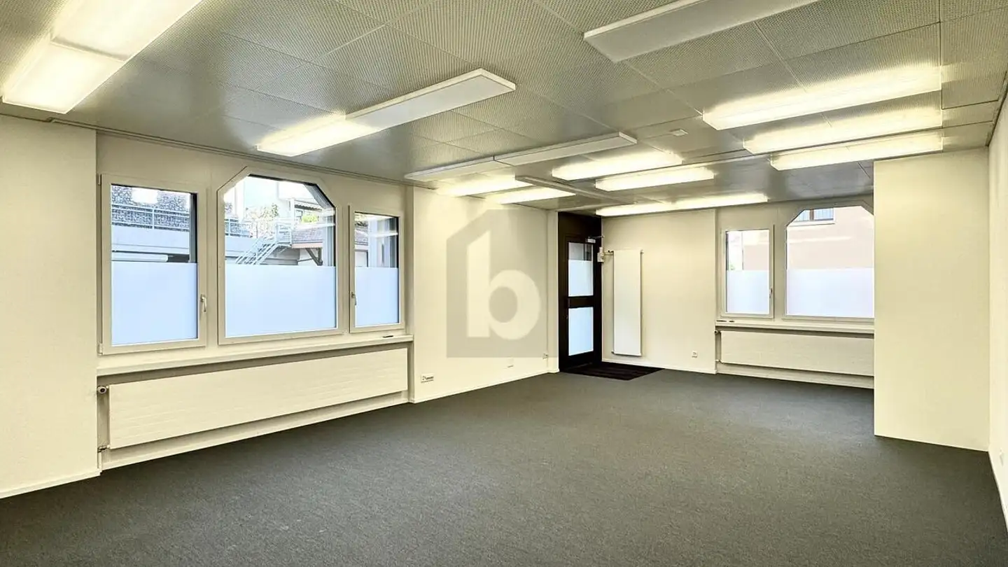 Bürofläche mieten - 6274 Eschenbach LU