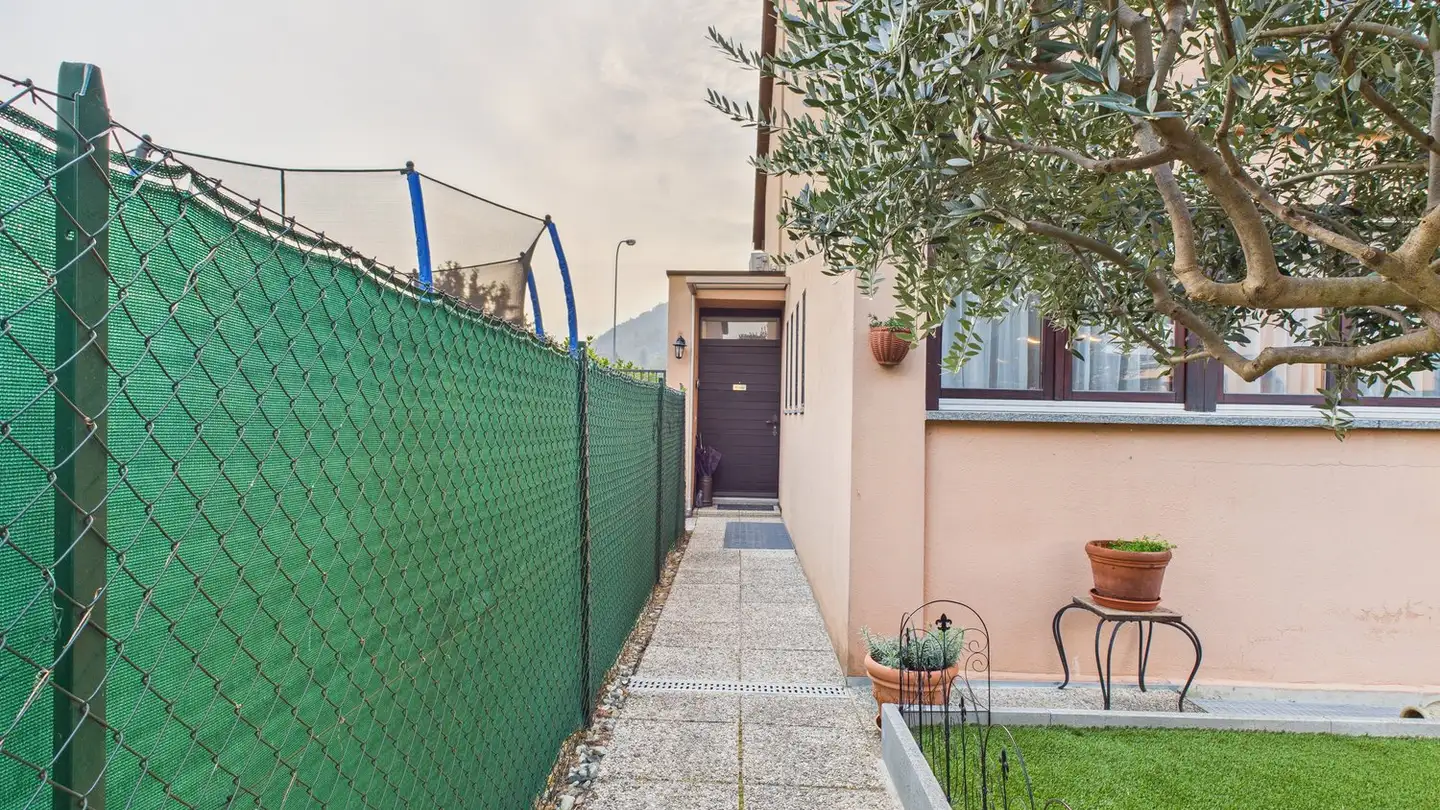 Row house for sale - 6982 Agno - Photo 2