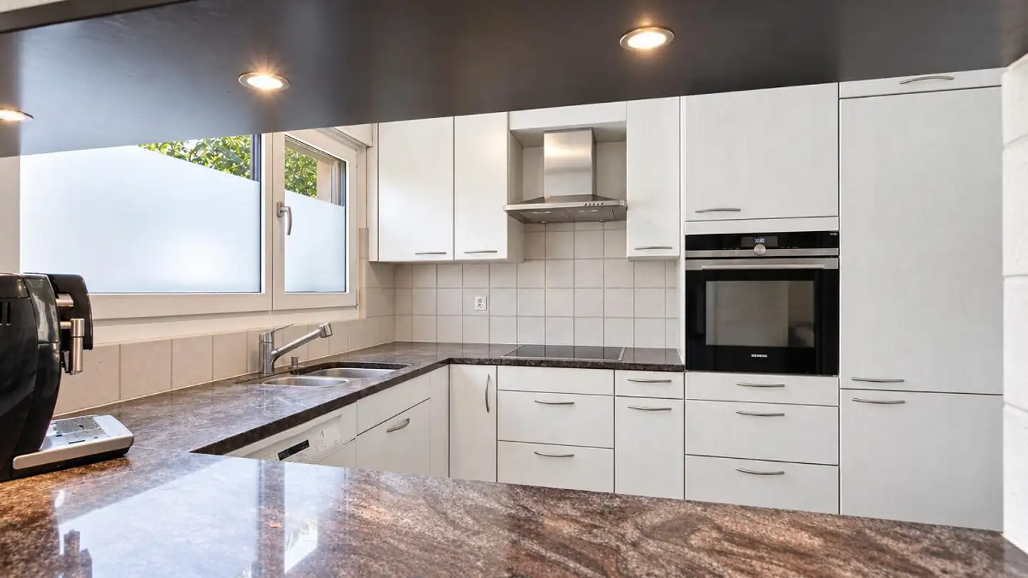 Stepped house for sale - Schalbergstrasse 13, 4153 Reinach BL - Photo 2