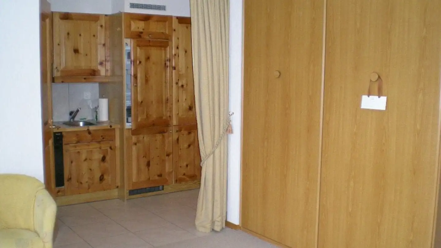 Studio for rent - Chemin Des Coccinelles 9, 3963 Crans-Montana - Photo 2