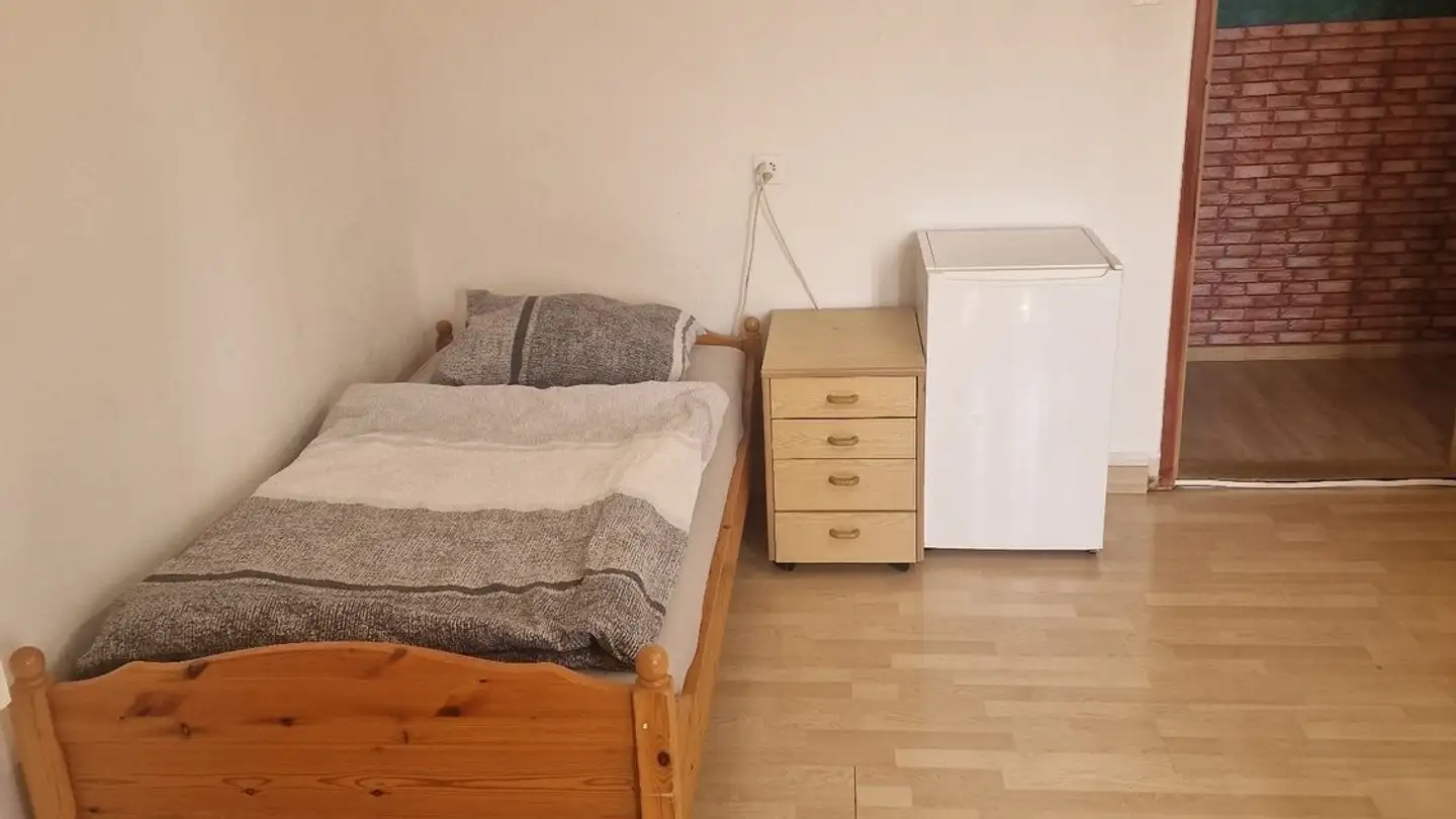 Chambre à louer - Bahnhofstrasse 1, 8560 Märstetten