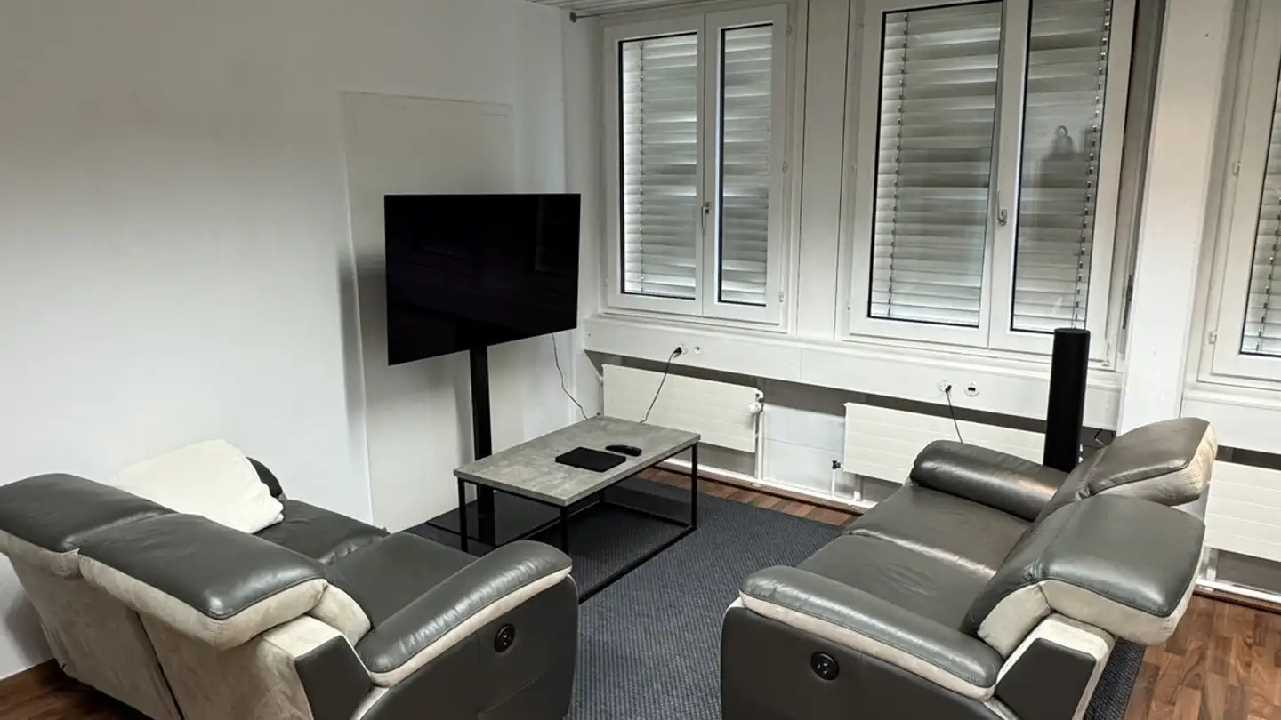 Office space for rent - Pfadackerstrasse 9, 8957 Spreitenbach - Photo 2