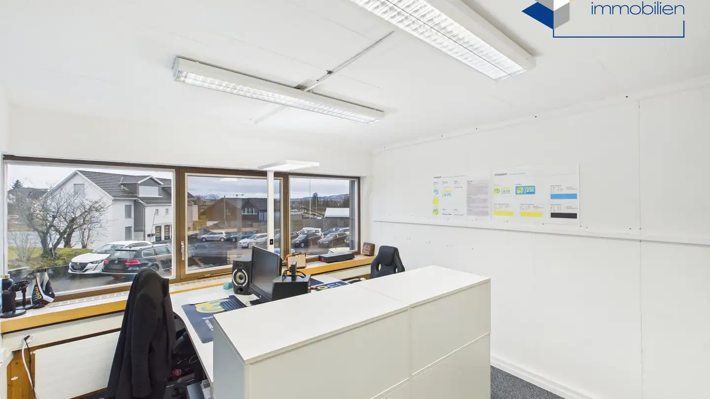 Commercial for rent - Breitistrasse 27, 8623 Wetzikon ZH - Photo 3