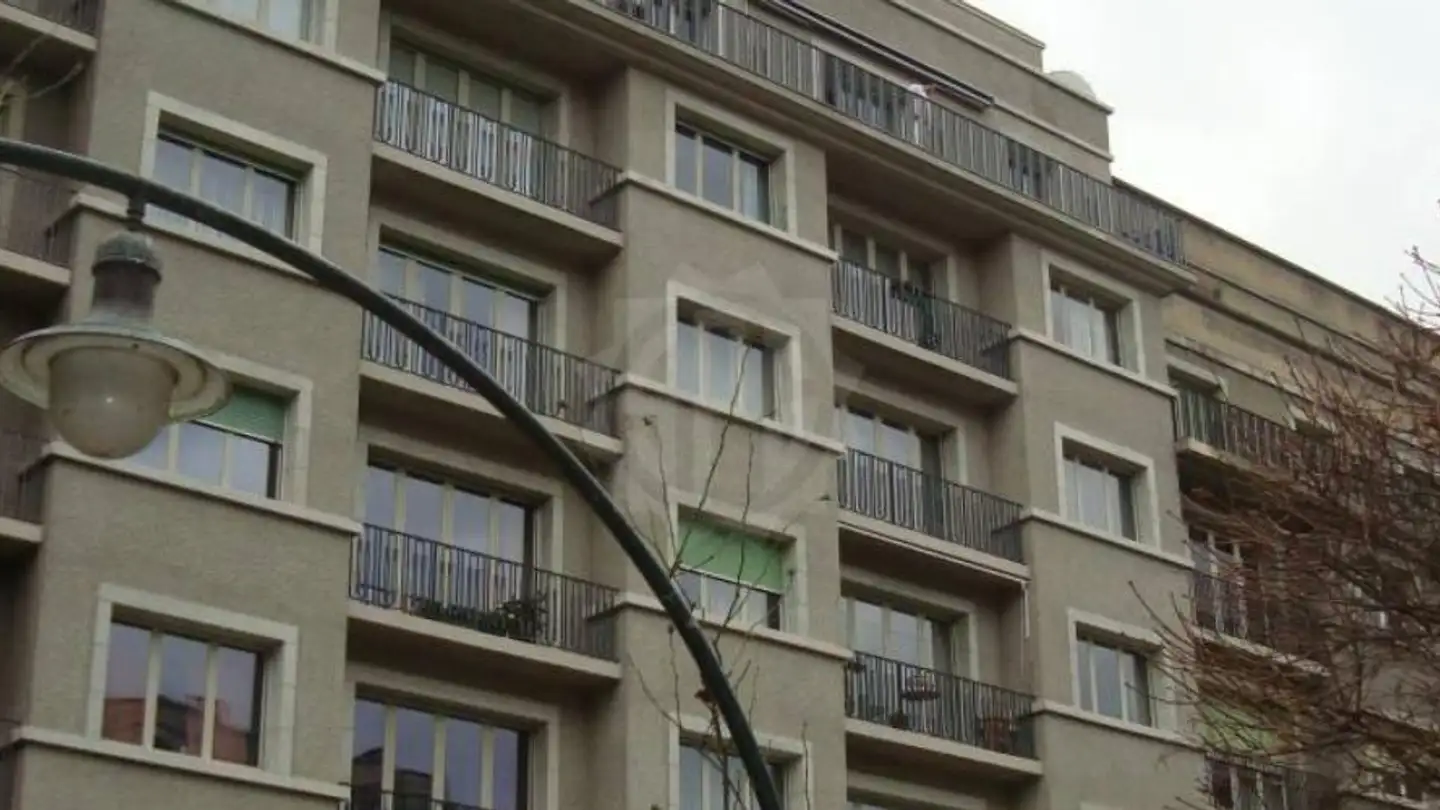 Parcheggio coperto in affitto - Avenue Théodore- Flournoy 3, 1207 Genève