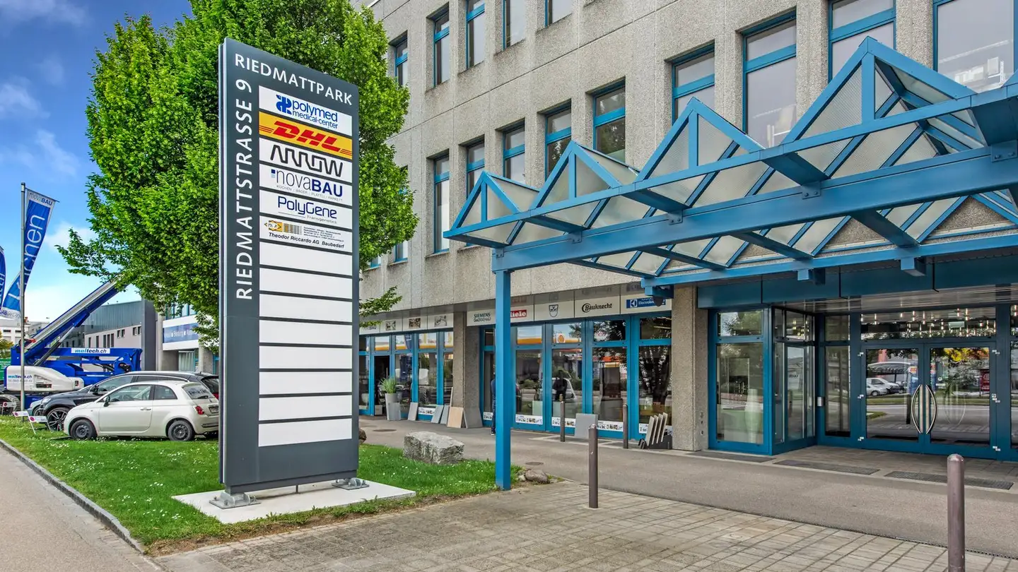 Spazio ufficio in affitto - Riedmattstrasse 9, 8153 Rümlang