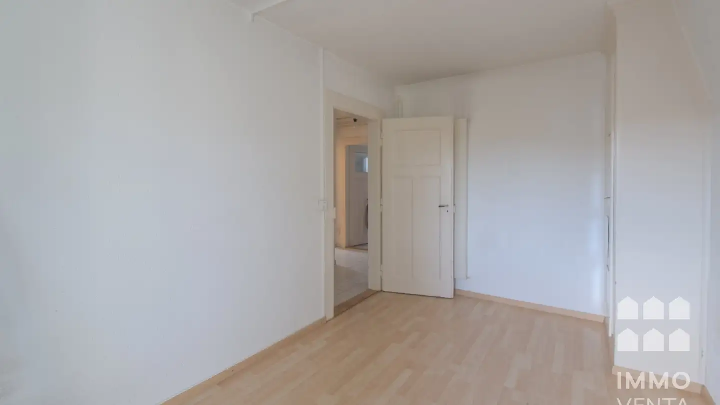 Attic flat for rent - Route D'orpond / Orpundstrasse 16, 2504 Biel/Bienne - Photo 4