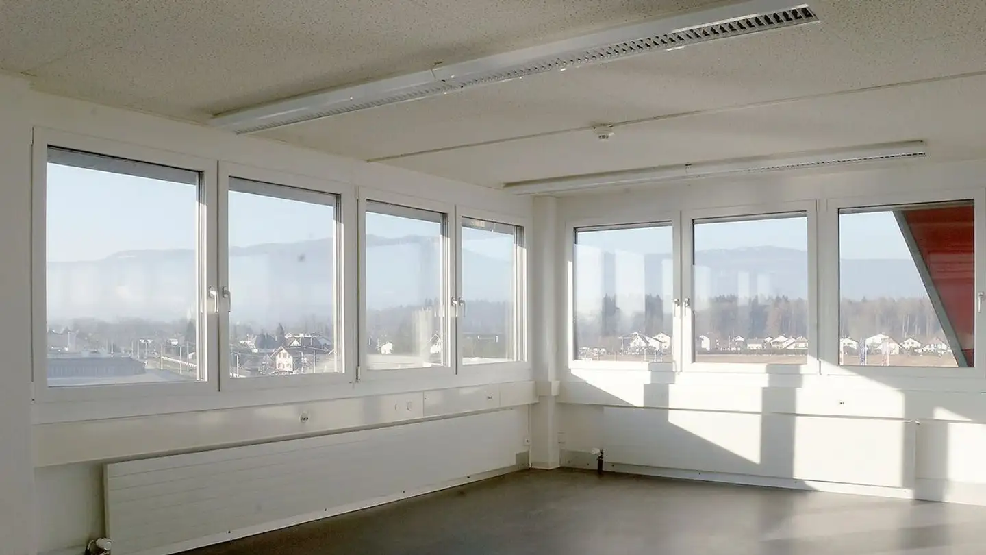 Spazio ufficio in affitto - Gutenbergstrasse 1, 4552 Derendingen - Photo 2