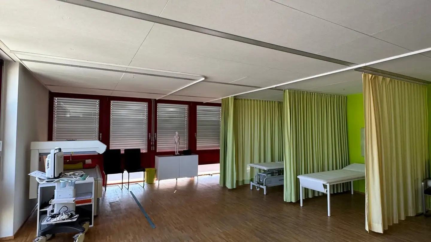 Spazio ufficio in affitto - Baarerstrasse 98, 6300 Zug - Photo 2