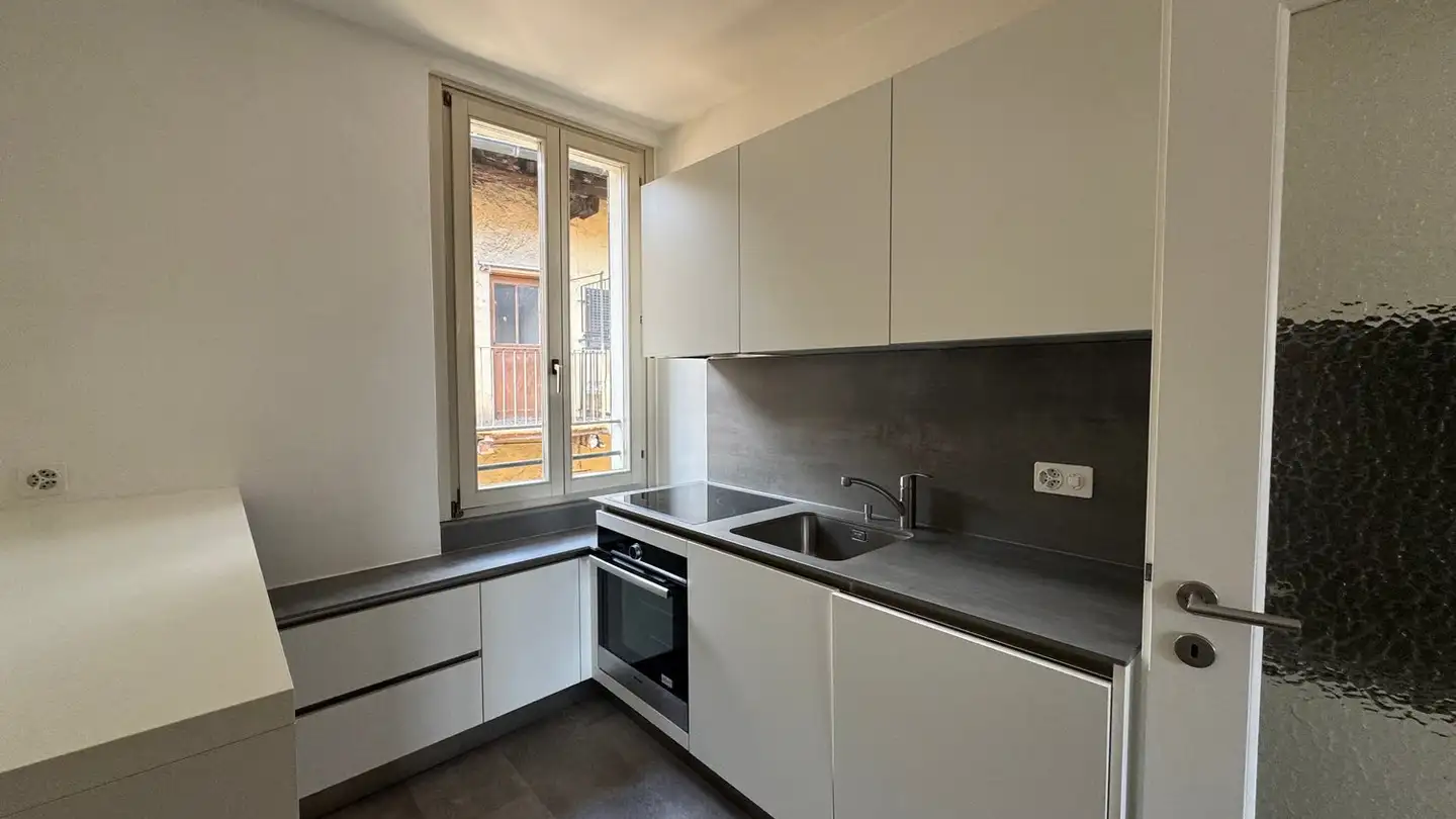 Wohnung mieten - Vicolo Pessina, 6988 Ponte Tresa - Foto 3