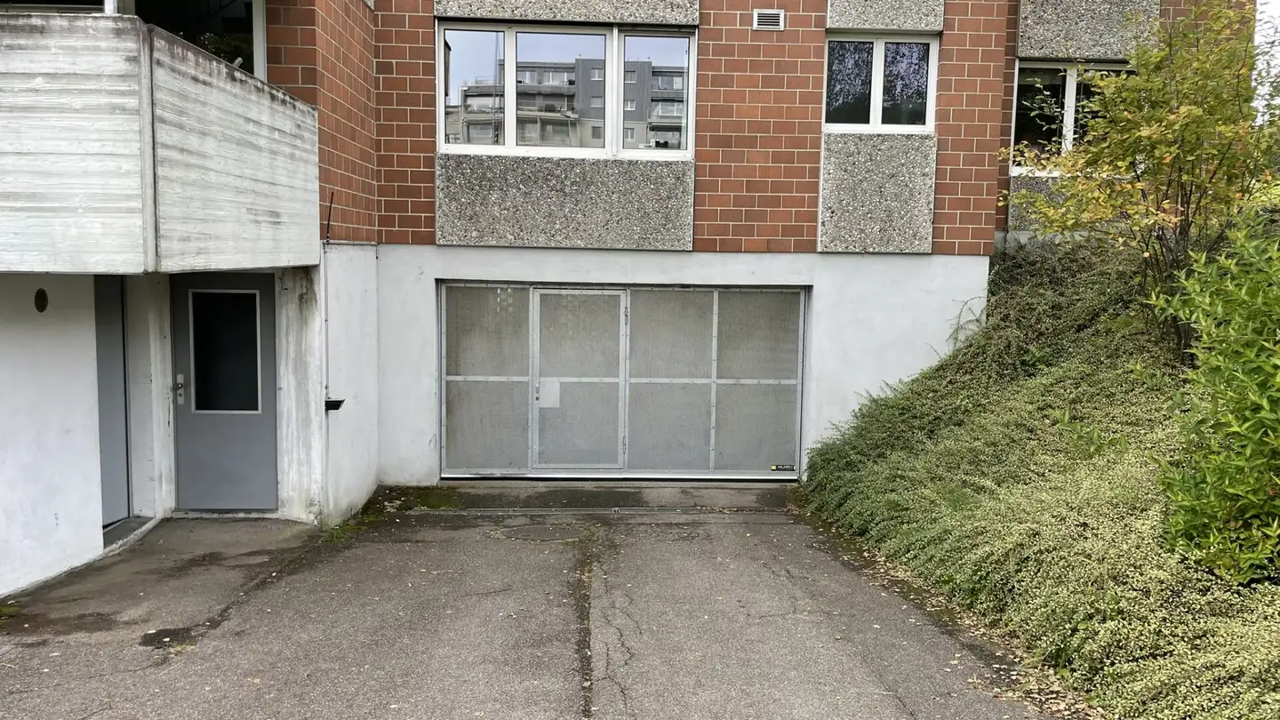 Parcheggio sotterraneo in affitto - Chränzlerstrasse, 8302 Kloten - Photo 2