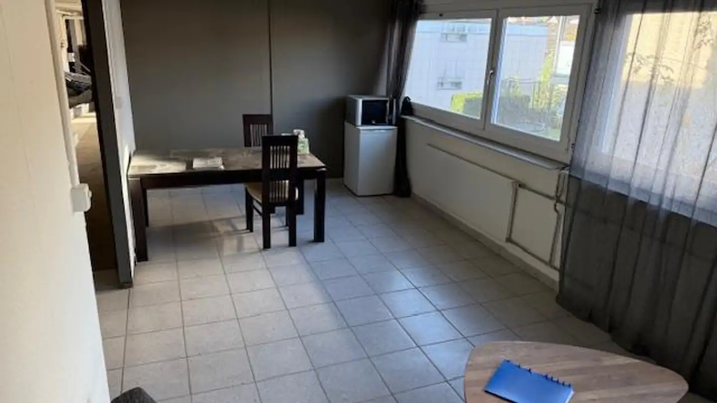 Negozio in affitto - Schulhausstrasse 1, 6030 Ebikon - Photo 3