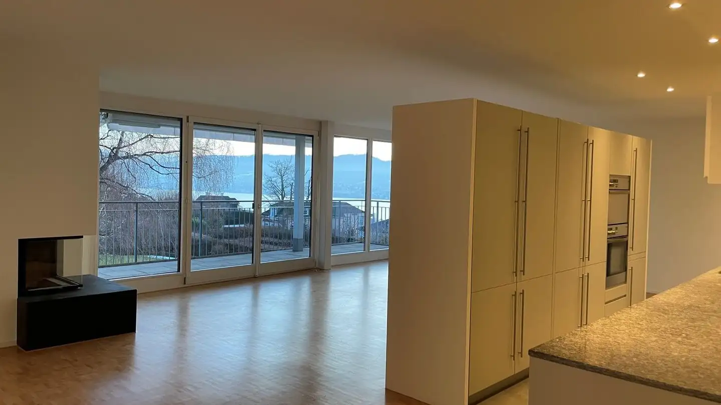Appartement à louer - Schiedhaldenstrasse 45, 8700 Küsnacht ZH - Photo 2