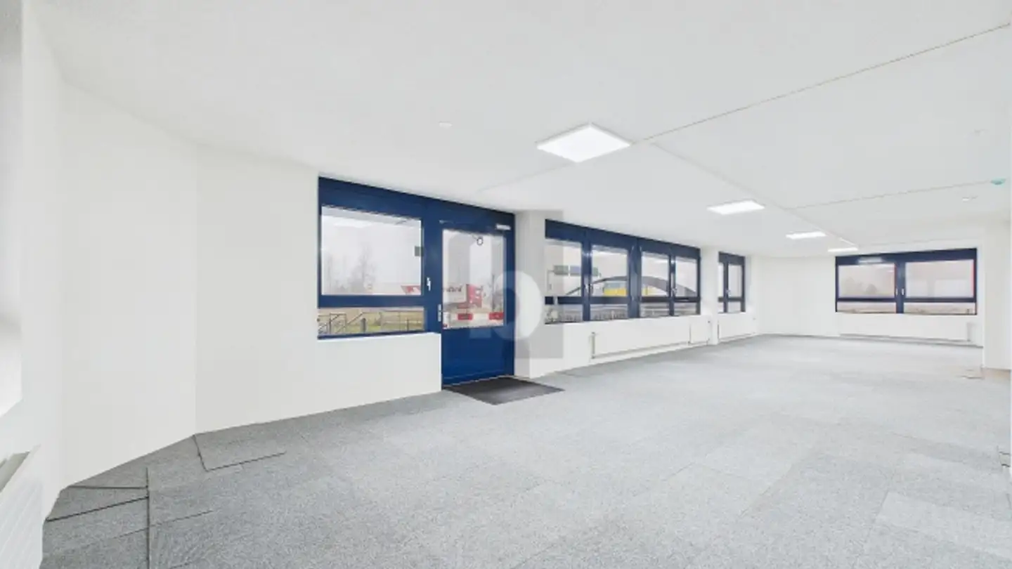 Shop for rent - 4528 Zuchwil