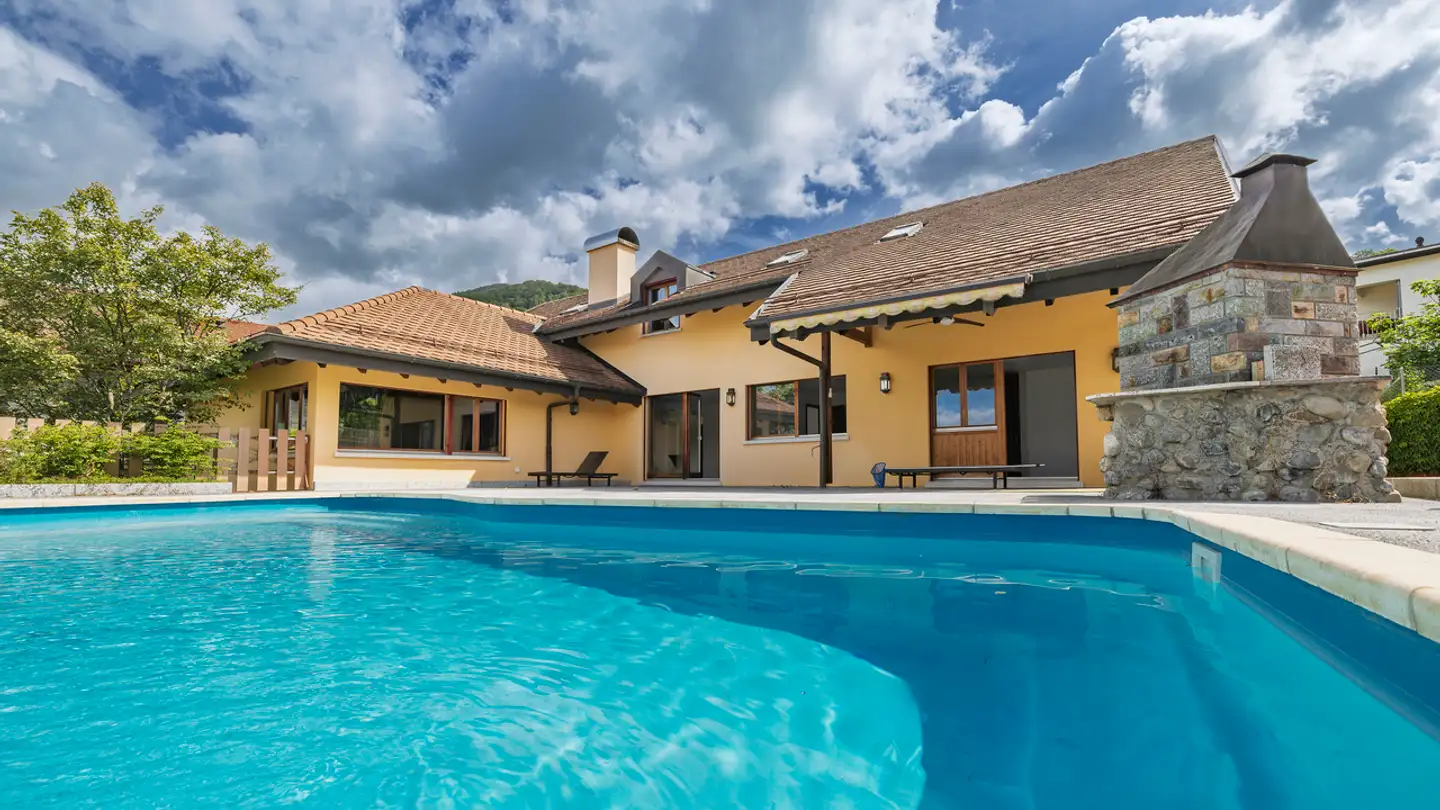 Villa for sale - 1817 Brent