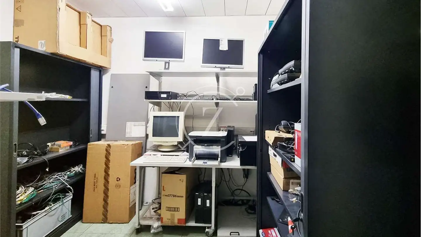 Spazio ufficio in affitto - Via Senago, 6912 Pazzallo - Photo 4