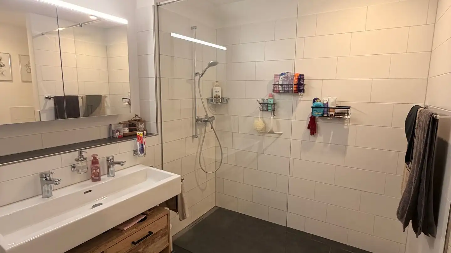 Maisonette-Wohnung mieten - Bahnstrasse 61, 8246 Langwiesen - Foto 2