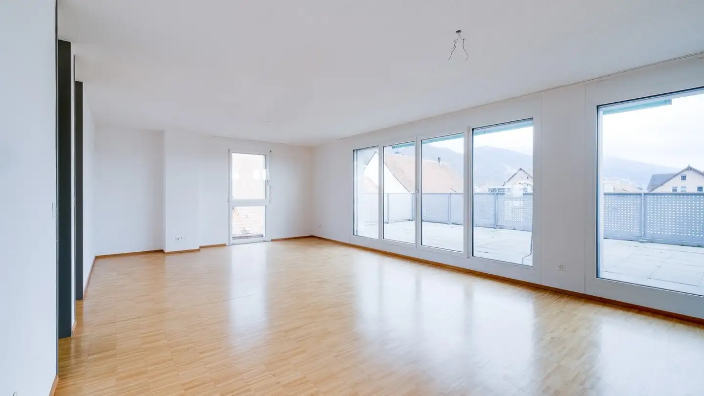 Attic flat for rent - Oltnerstrasse, 4622 Egerkingen - Photo 4