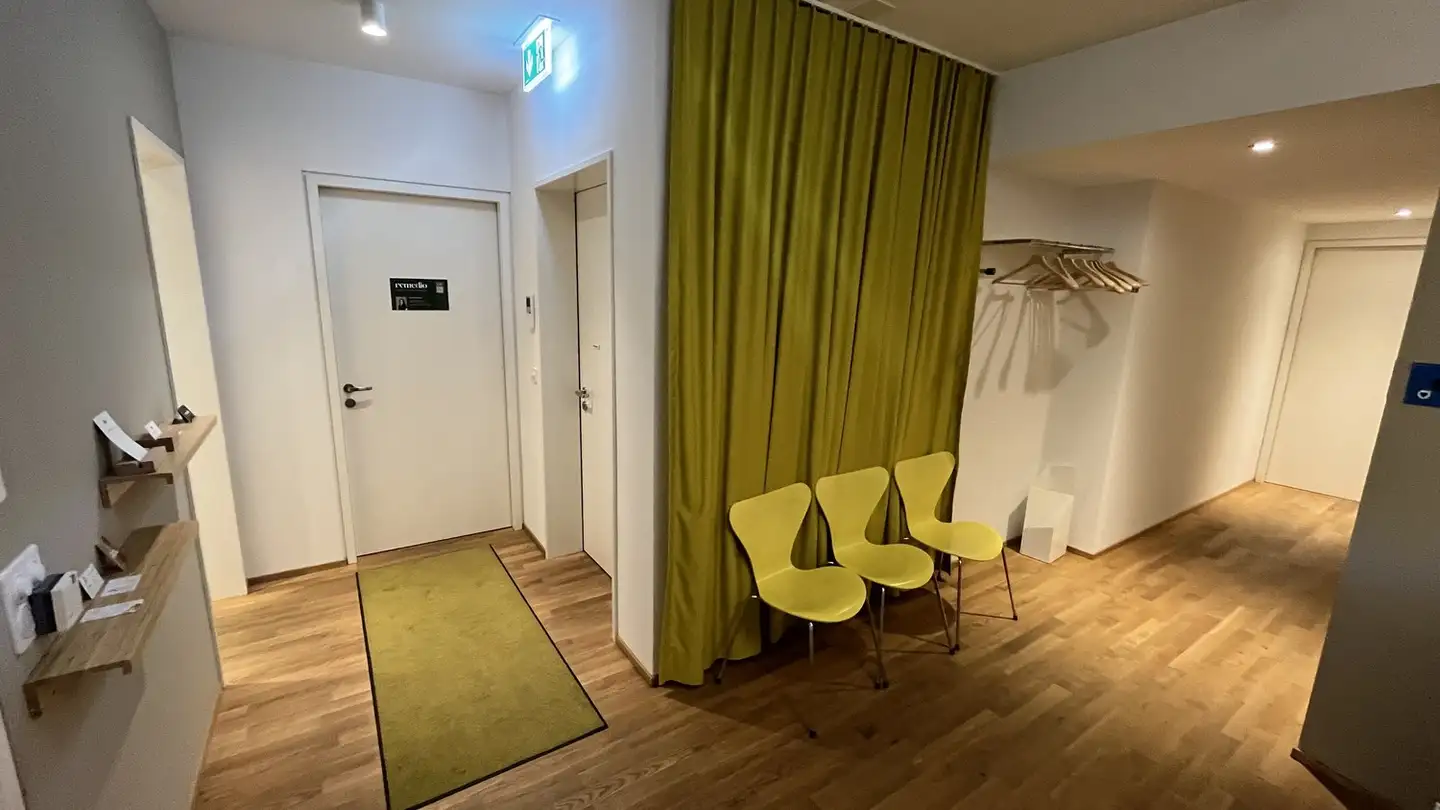 Commercial for rent - Badenerstrasse 131, 8004 Zürich - Photo 2