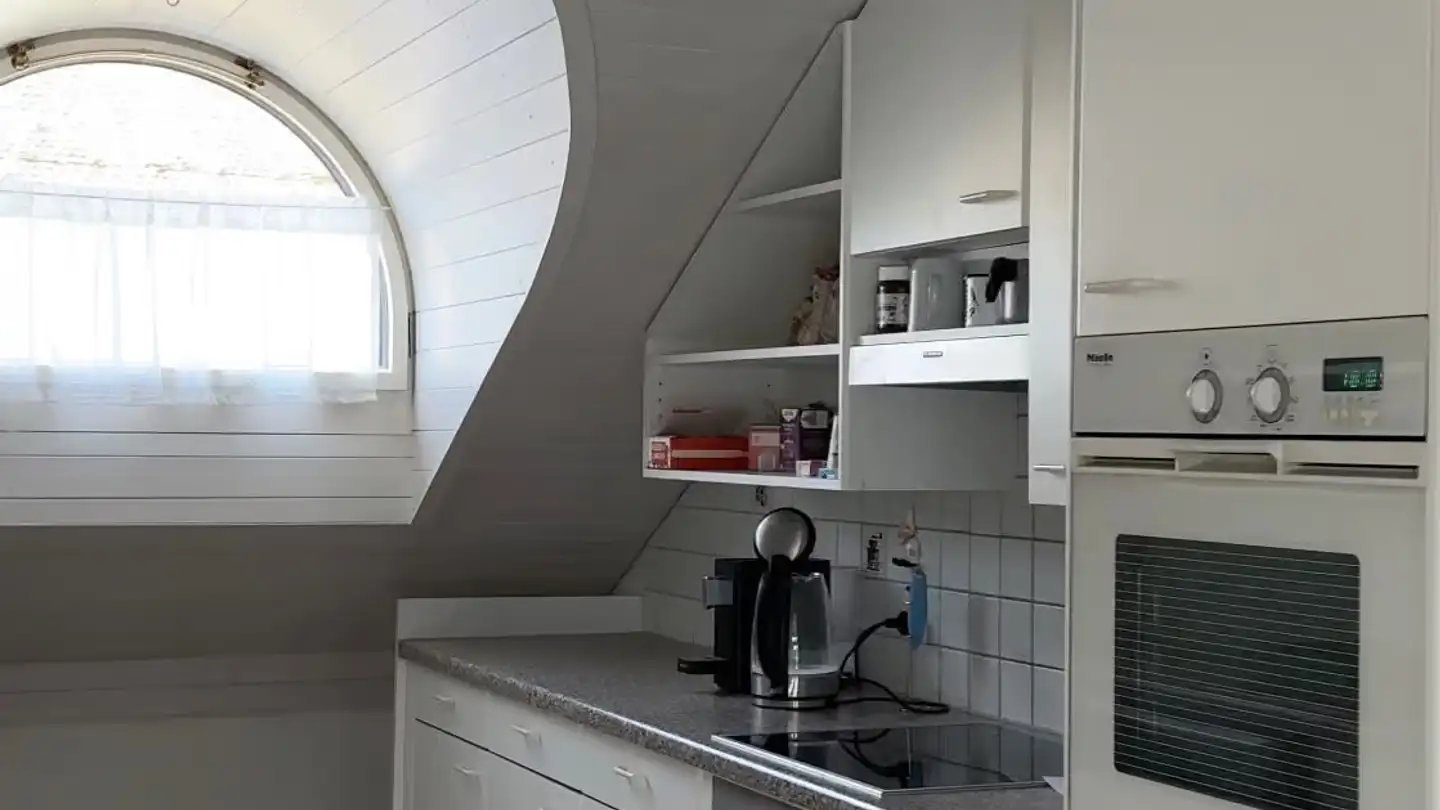 Attic flat for rent - Zürcherstrasse 39, 8730 Uznach - Photo 4