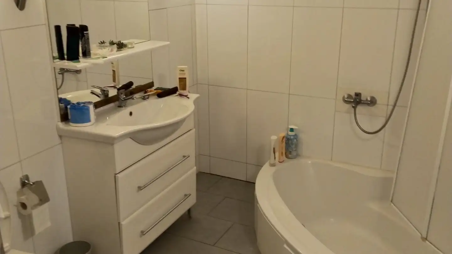 Appartement à louer - 8874 Mühlehorn - Photo 3