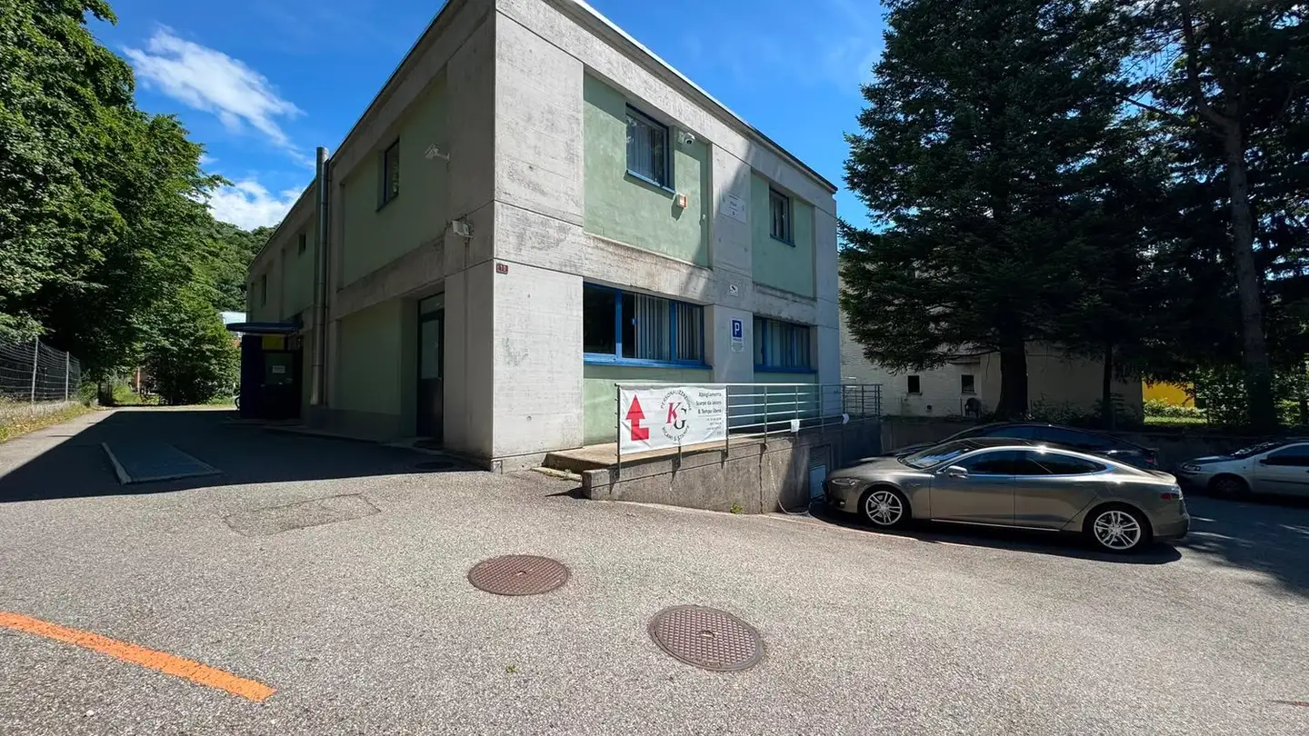 Department store for sale - Via Comunale 10, 6807 Taverne