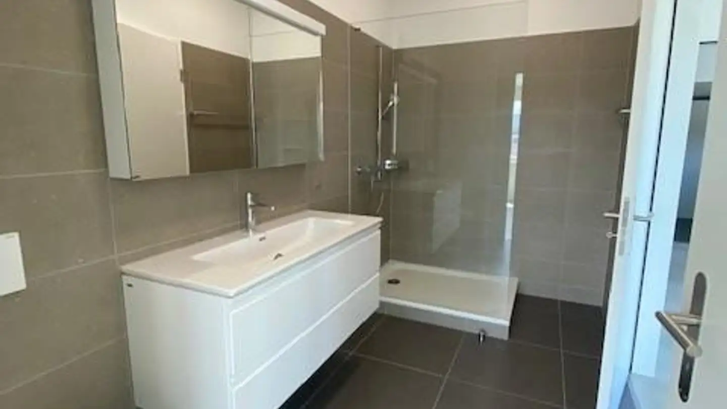 Attico in affitto - Dorfstrasse 73a, 3073 Gümligen - Photo 3