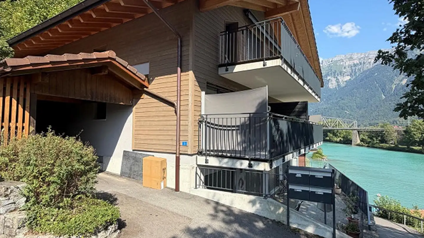 Terrassenwohnung mieten - Aareweg 1b, 3805 Goldswil b. Interlaken