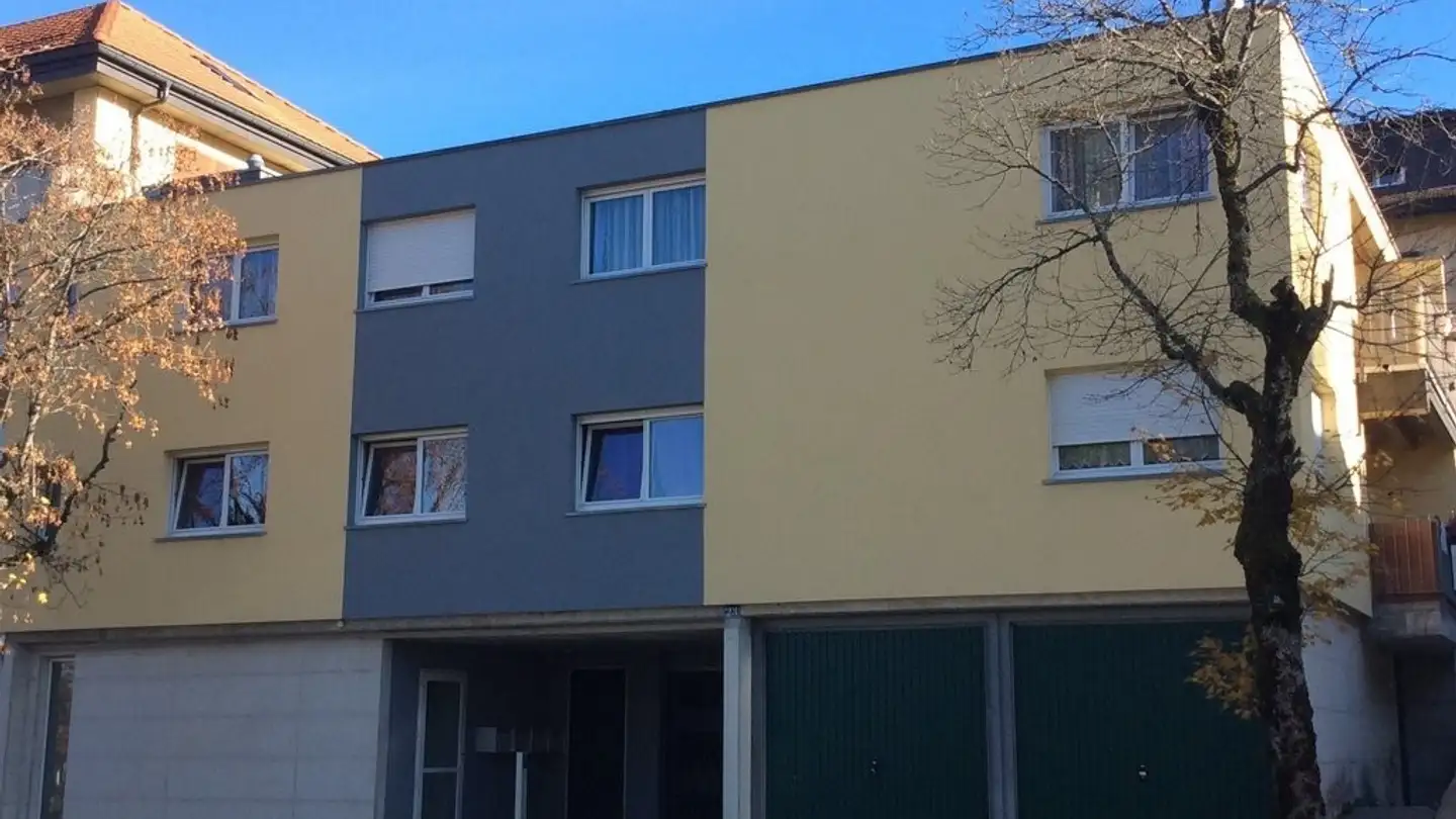 Garage à louer - Rue Des Crêtets 23, 2300 La Chaux-de-Fonds