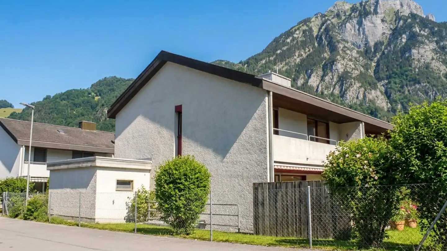 Maison individuelle à vendre - 8750 Glarus