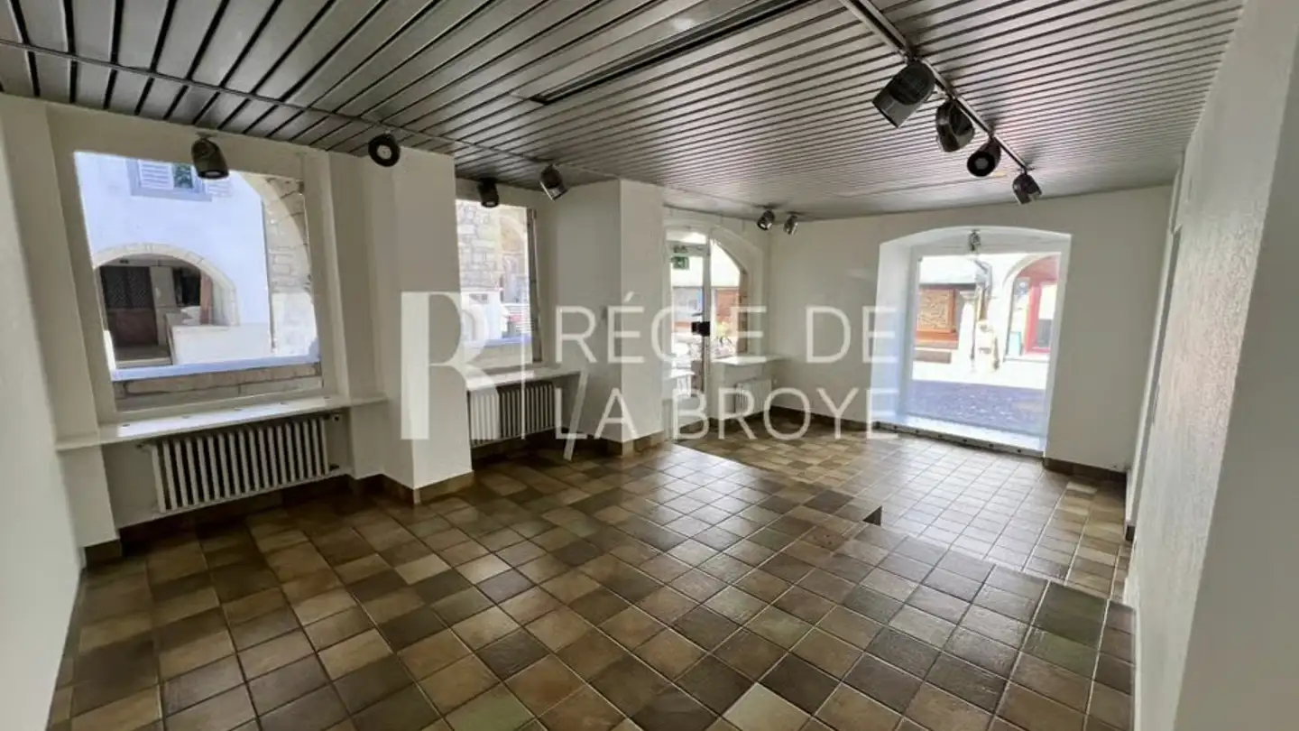Commerciale in affitto - Rue De L'hôtel De Ville 1, 1470 Estavayer-le-Lac