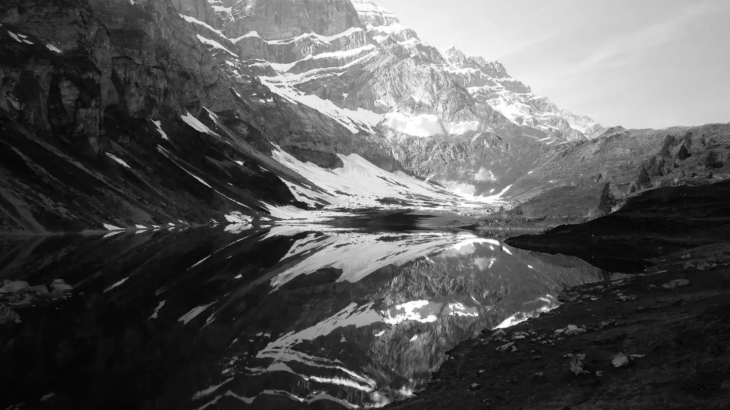 Single house for sale - 8753 Mollis