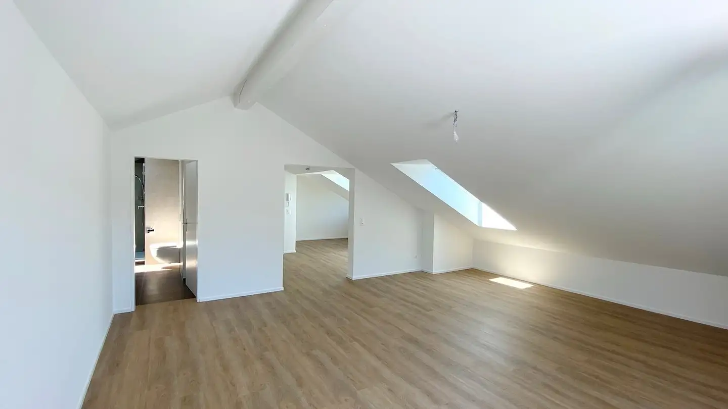 Dachgeschosswohnung mieten - Im Oberfeld 4, 4434 Hölstein - Foto 3