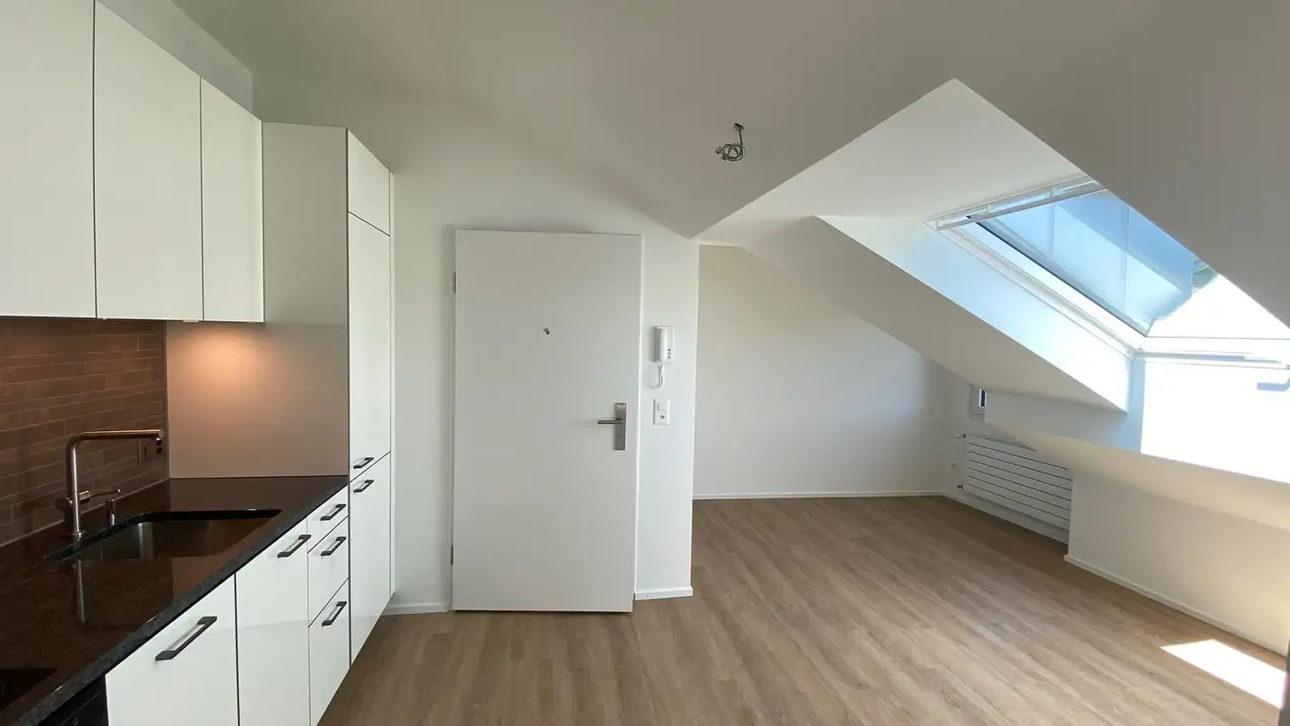 Dachgeschosswohnung mieten - Im Oberfeld 4, 4434 Hölstein - Foto 4