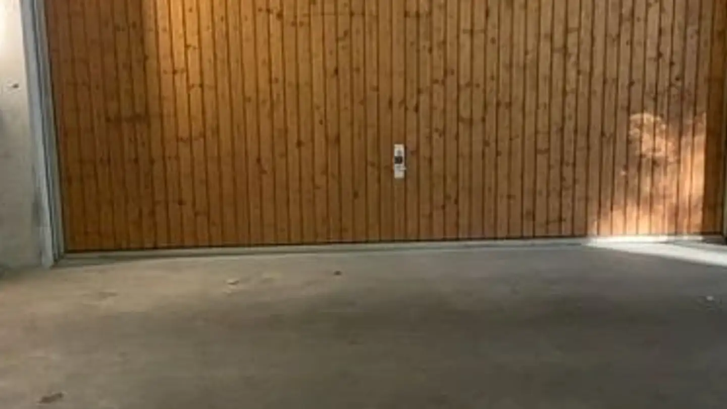 Underground parking space for rent - Industriestrasse 25b, 3178 Bösingen