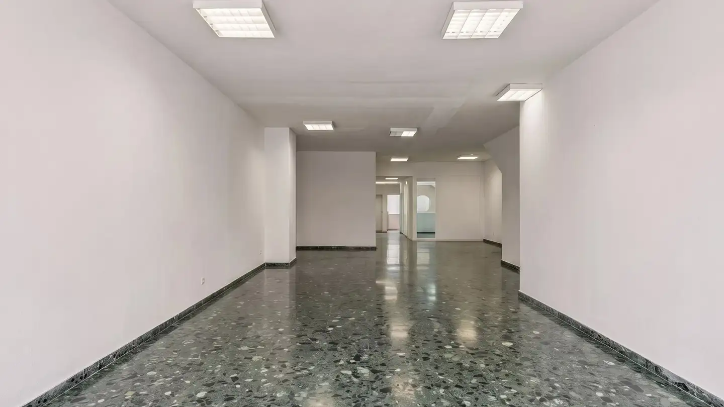Shop for rent - 1000 Lausanne 25 - Photo 4