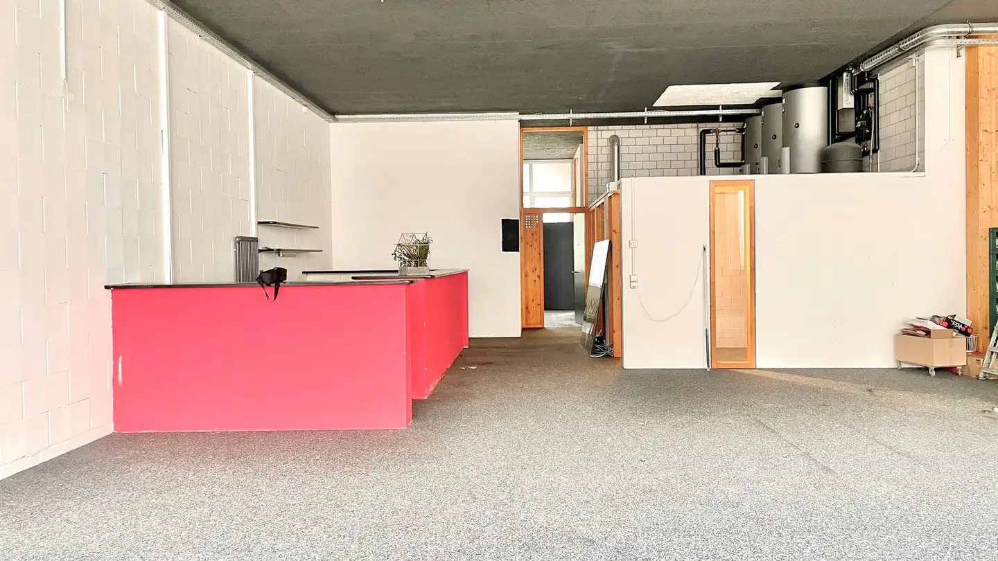 Mischgenutztes Gebäude mieten - Solothurnstrasse 49, 3322 Urtenen-Schönbühl - Foto 2