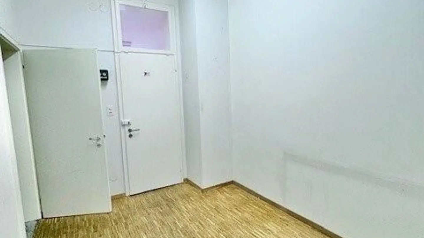 Commerciale in affitto - Pfeffingerstrasse 80, 4053 Basel - Foto 4