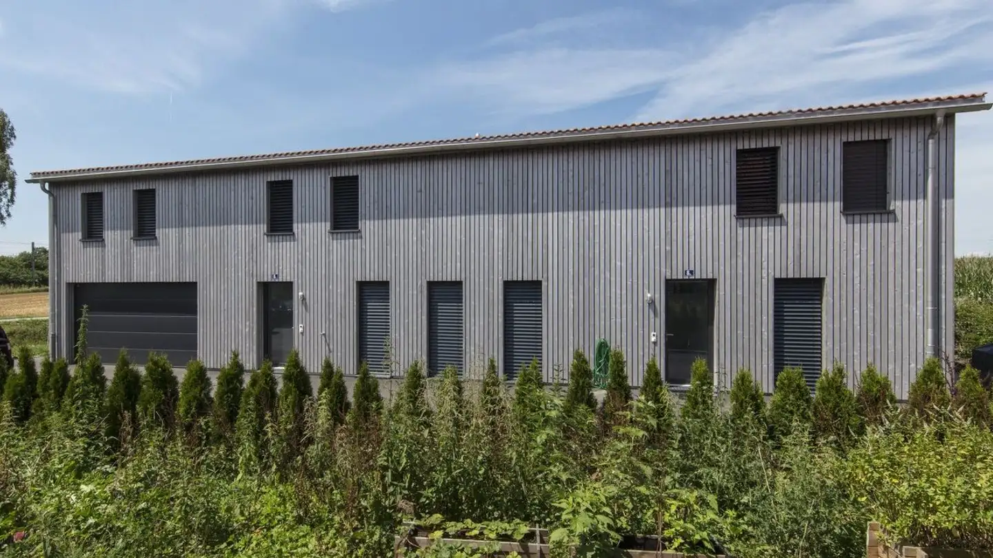 Casa bifamiliare in affitto - Böschstrasse 8b, 8606 Nänikon