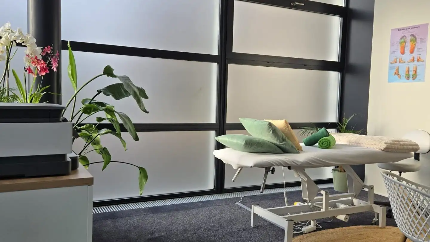 Studio medico in affitto - Sinserstrasse 65, 6330 Cham