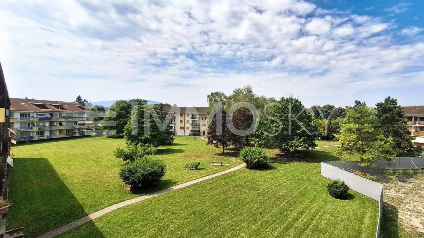 Apartment for sale - 1252 Meinier