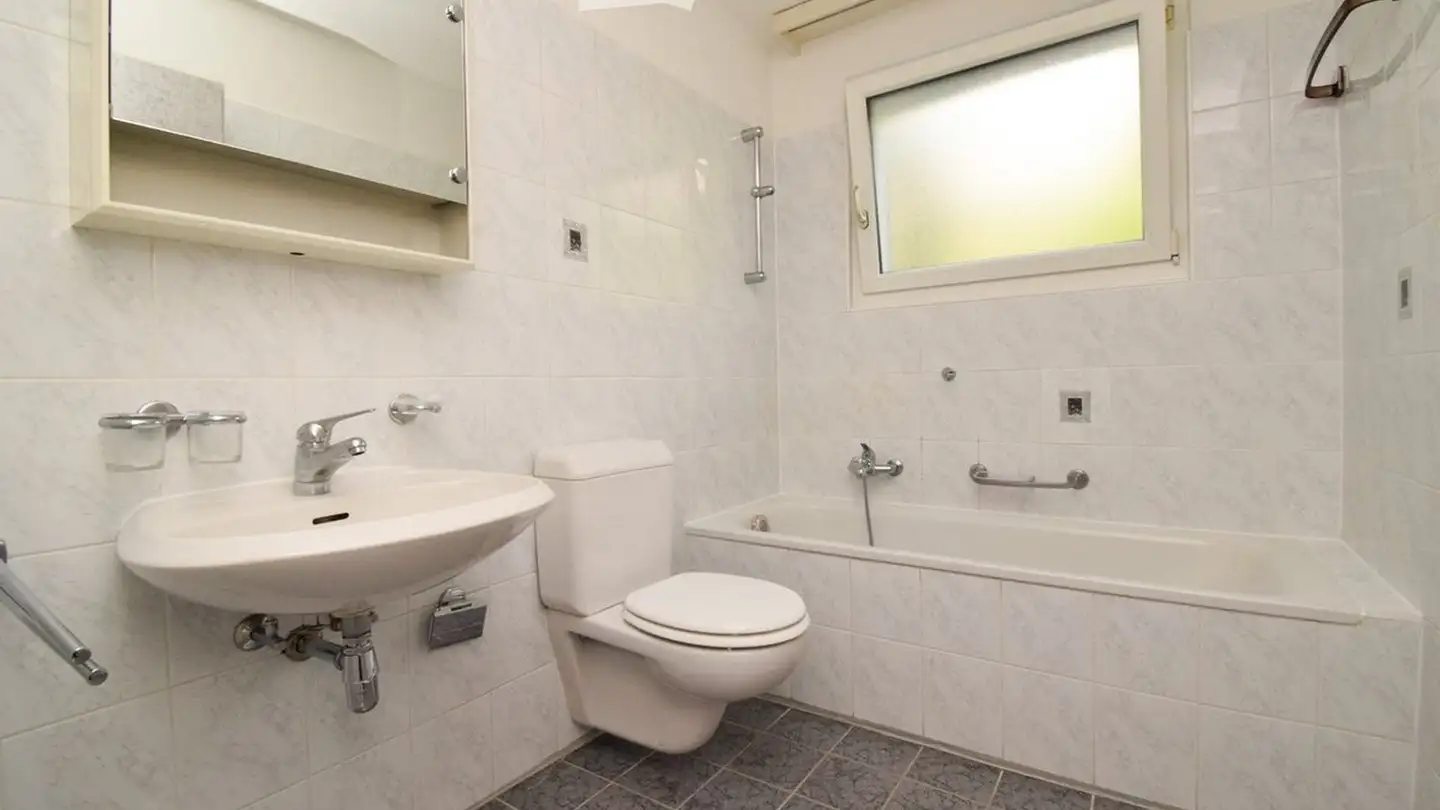 Apartment for rent - 6600 Muralto - Photo 4