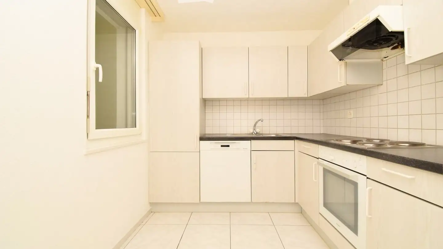 Apartment for rent - 6600 Muralto - Photo 3