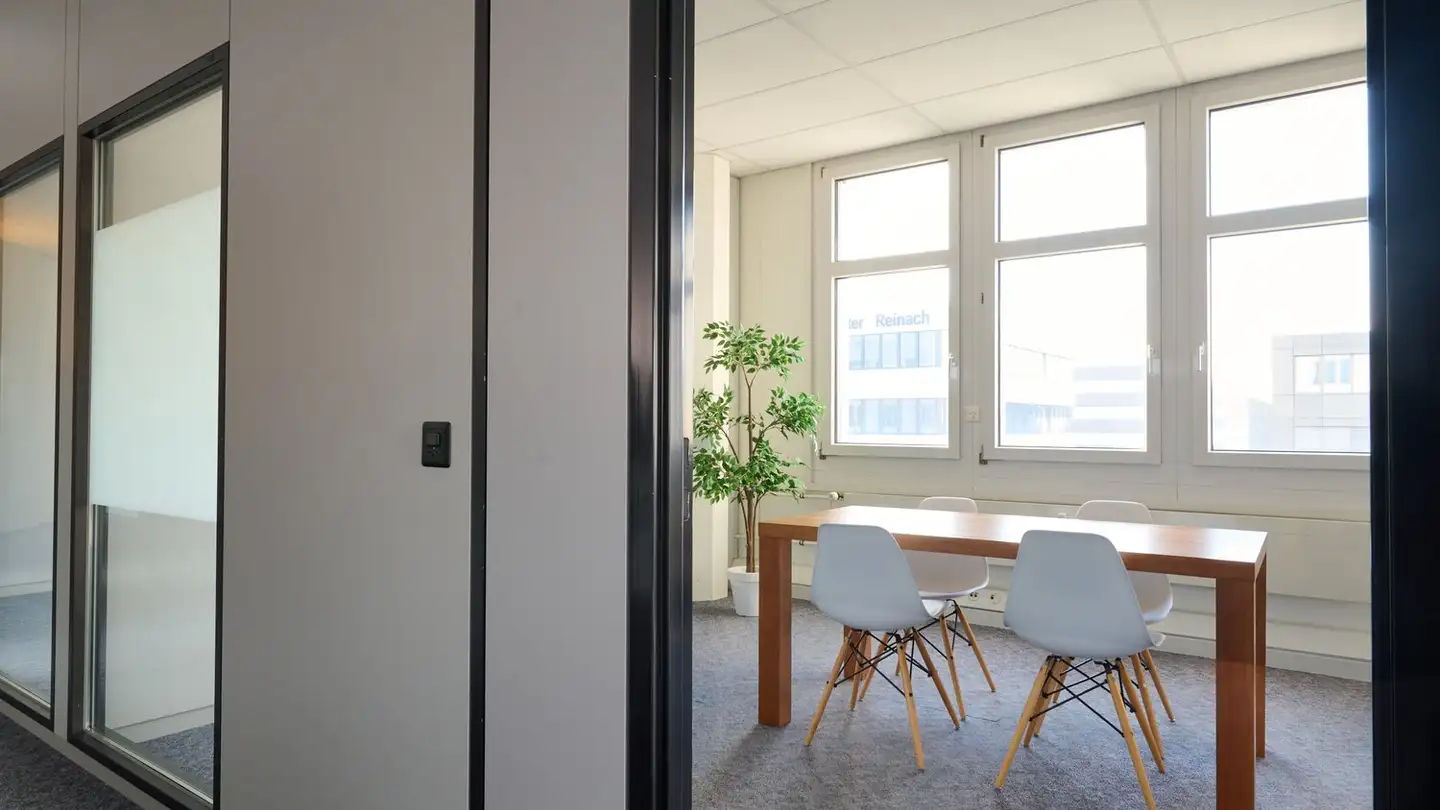 Office space for rent - Kägenstrasse 17, 4153 Reinach BL - Photo 2