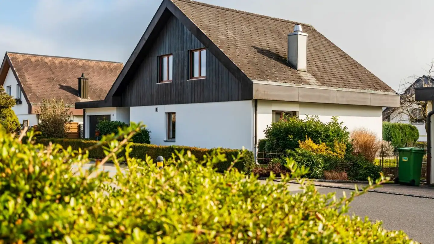 Casa singola in vendita - Kleinfeldstrasse 19, 2543 Lengnau BE