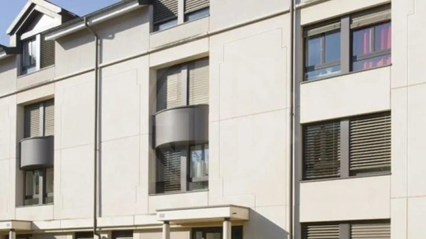 Covered parking space for rent - Chemin Charles- Poluzzi 33, 1227 Carouge GE - Photo 3