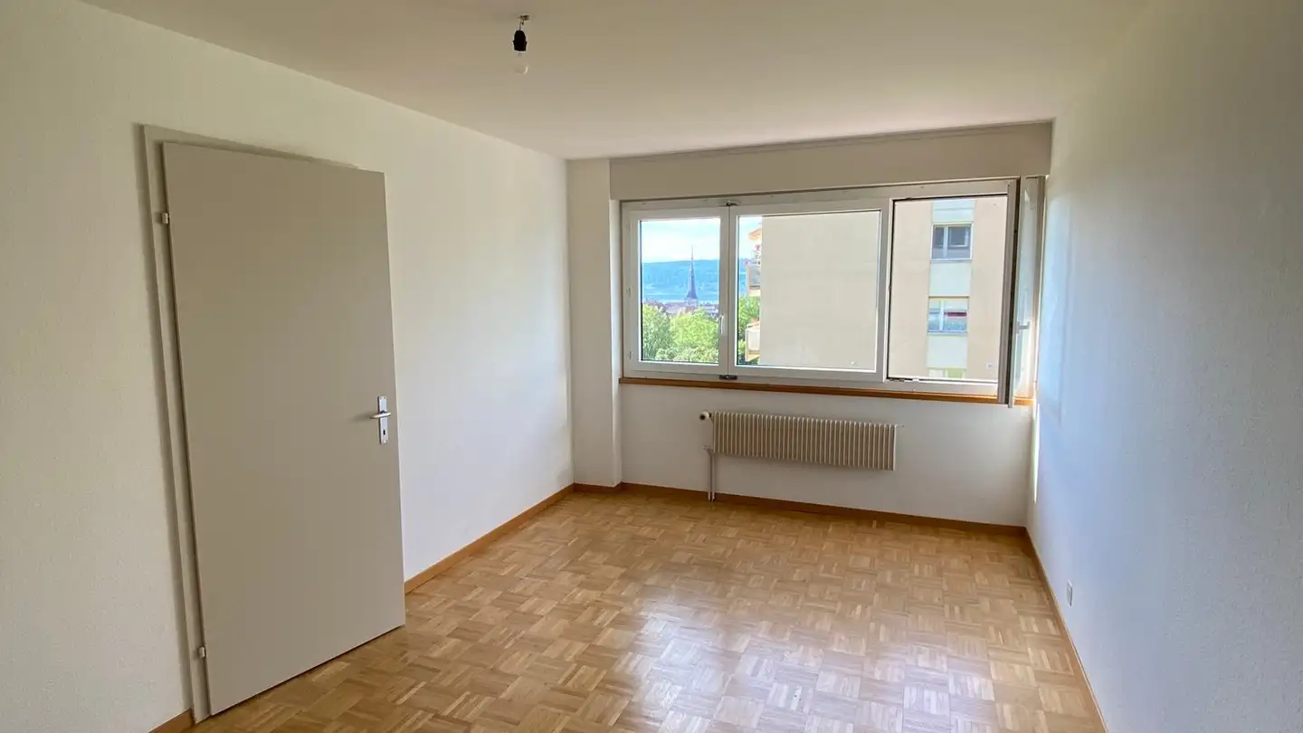 Apartment for rent - Chemin de la Raisse 12, 2520 La Neuveville - Photo 2