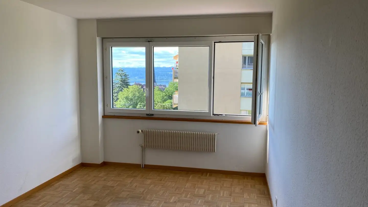 Apartment for rent - Chemin de la Raisse 12, 2520 La Neuveville - Photo 3