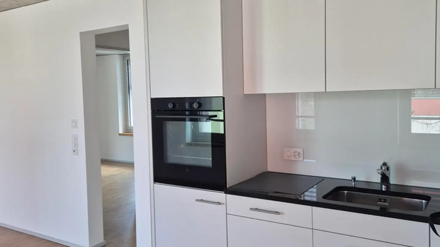 Apartment for rent - Badenerstrasse 76c, 8952 Schlieren - Photo 2